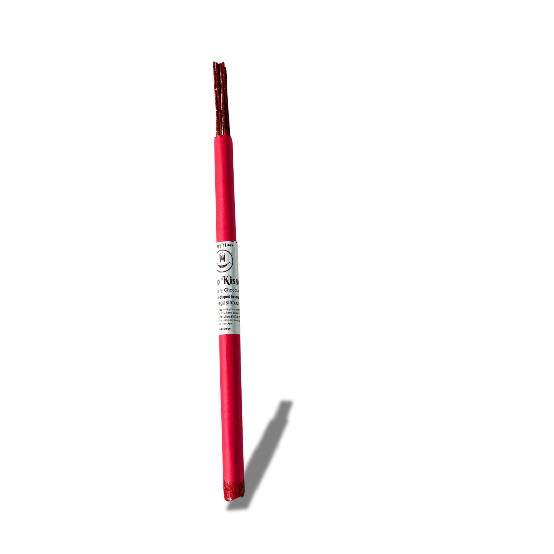 Coco Kisses (Strawberry Chocolate) - Happy Sticks